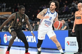 anadolu-efes-karsiyaka-mac-sonucu-99-96-PpuQ16bl.jpg