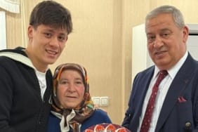 arda-gulerden-babaannesi-ve-dedesine-ziyaret-NcRPtg1z.jpg
