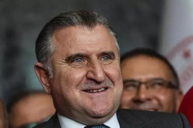 bakan-baktan-besiktasin-yeni-baskani-serdal-adaliya-tebrik-mesaji-8EjU3Uap.jpg