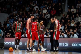 karsiyaka-basketboldan-yabanci-oyunculara-iyi-haber-icfZnJ2M.jpg