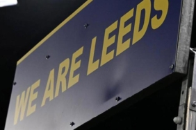 leeds-uniteddan-taraftarina-tepki-filistin-karsiti-tezahuratlarin-ardindan-x1BuxiVj.jpg