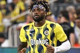 allan-saint-maximin-fenerbahceden-ayriliyor-mu-iste-ilk-aciklama-fY8QtI1z.jpg