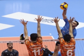 altekma-alanya-belediyesporu-rahat-gecti-LiHKU8p1.jpg