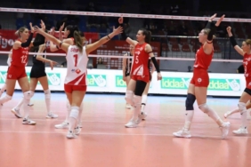 aras-kargonun-konugu-eczacibasi-17Wf71If.jpg
