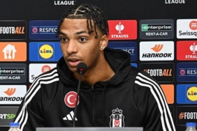 besiktasa-twente-maci-oncesi-kotu-haber-kadroya-alinmadi-transferi-gundemdeydi-MFasSmVp.jpg