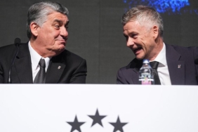 besiktasta-bombalar-pes-pese-iste-kartalin-transfer-borsasi-Ums4Jxyf.jpg