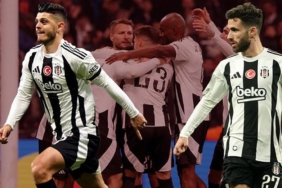 besiktasta-rashica-ve-rafa-silva-sov-maca-damga-vurdular-qQUOL943.jpg
