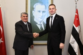 besiktastan-mert-gunoka-yeni-sozlesme-resmi-aciklama-ELcMTeqj.jpg