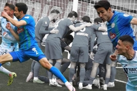 bol-gollu-macta-kazanan-caykur-rizespor-maestrodan-jeneriklik-gol-caykur-rizespor-3-2-adana-YCnzSc9U.jpg