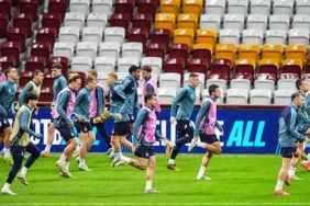 dinamo-kiev-galatasaray-macina-hazir-yQddWXE1.jpg