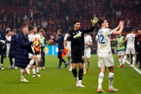 dinamo-kiev-ilk-puanini-galatasaraydan-aldi-uGgucLdr.jpg