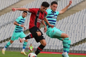 fatih-karagumruk-caykur-rizespor-mac-sonucu-1-0-wWFMbxAP.jpg