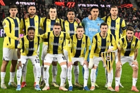 fenerbahcede-jose-mourinhodan-zorunlu-degisiklikler-gjfIta7y.jpg