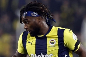 fenerbahceye-midtjylland-maci-oncesi-kotu-haber-yildiz-futbolcu-kadroda-yok-de8xwXlP.jpg