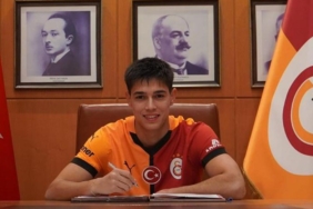 galatasaray-resmen-acikladi-berat-yilmazin-sozlesmesi-uzatildi-iUzJsTx5.jpg