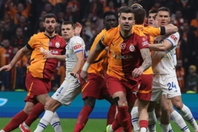 galatasarayda-abdulkerim-bardakcidan-fernando-musleraya-destek-5U8ct8aA.jpg