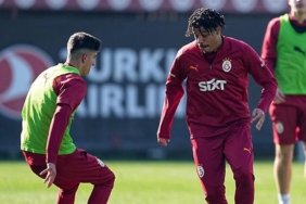 galatasarayda-avrupa-mesaisinde-son-durak-ajax-hazirliklar-basladi-lPmsWWjf.jpg