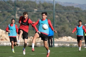 hatayspor-yilmaz-bal-liderliginde-calisiyor-MA6w1SZE.jpg