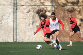 hataysporda-hedef-antalyaspor-maci-L7n1OOQi.jpg