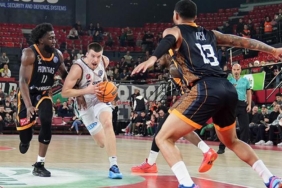 karsiyaka-promitheas-patras-mac-sonucu-77-81-QXVhdpYS.jpg