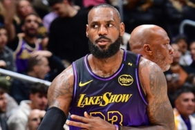 lebron-jamesin-38-sayisi-lakersa-galibiyeti-getirdi-urz25HnW.jpg