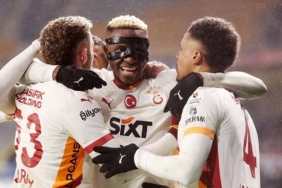 ozet-galatasaray-basaksehir-engeline-takilmadi-basaksehir-galatasaray-maci-sonucu-1-2-9jalzQf9.jpg