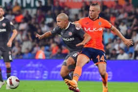 paok-dimitris-pelkasi-acikladi-8awCihaN.jpg
