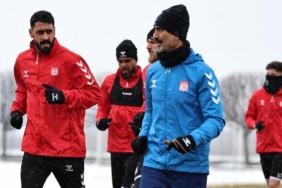 sivasspor-8-maclik-hasrete-son-vermek-istiyor-YlqJHGWE.jpg