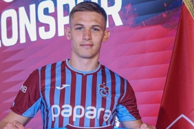 son-dakika-trabzonspor-yeni-transferini-kapa-bildirdi-kihFJ9NF.jpg