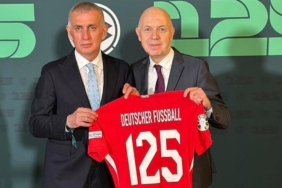 tff-baskani-haciosmanoglu-dfbnin-125-yil-etkinliklerine-katildi-jeDtLnbL.jpg