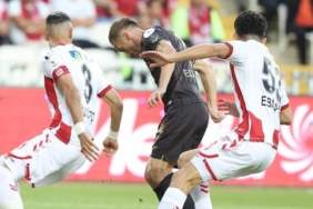 trabzonspor-ile-sivasspor-38-randevuda-2yFCDf5b.jpg