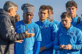 trabzonsporda-senol-gunes-ilk-11ini-ariyor-7pxrDQbG.jpg