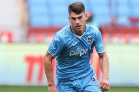 trabzonsporun-genc-yildizina-avrupadan-transfer-kancasi-AwPYyu2J.jpg