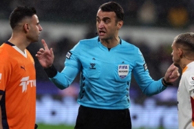 trioda-basaksehir-galatasaray-macinin-tartismali-pozisyonlari-degerlendirildi-penalti-beklenen-anlar-golde-ihlal-suphesi-wuW5862V.jpg