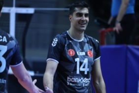 ziraat-bankkart-istanbul-genclikspor-karsisinda-zorlanmadi-5auEdNpM.jpg