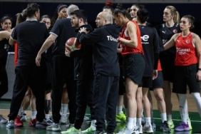 a-milli-kadin-basketbol-takimi-romanya-macinin-hazirliklarina-basladi-3FN2iH5u.jpg
