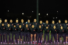 a-milli-kadin-futbol-takimi-irlandaya-maglup-oldu-DBcv8pgz.jpg