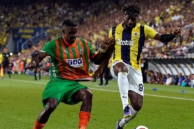 alanyaspor-ile-fenerbahcenin-18-randevusu-SksFyvDw.jpg