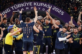 basketbol-turkiye-kupasina-fenerbahce-damgasi-iMaHuAZ4.jpg