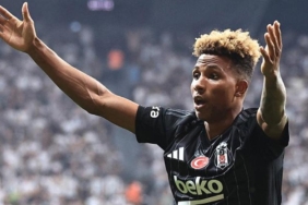 besiktas-gozunu-karartti-gedsonda-siki-pazarlik-D4TCQeUZ.jpg