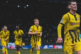 borussia-dortmund-deplasmanda-3-golle-guldu-RLm4dVXk.jpg