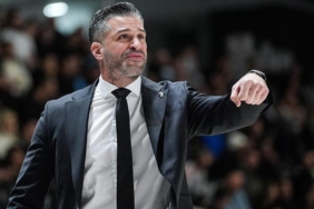 dusan-alimpijevicten-besiktas-taraftarina-cagri-rxVC2qQr.jpg