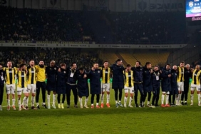fenerbahce-kadikoyde-bambaska-E9gRAngb.jpg