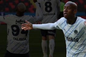 fenerbahcede-talisca-alev-aldi-ilk-yarida-2-gol-LuXZd1UK.jpg