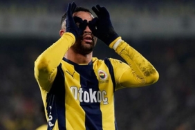 fenerbahcenin-derbi-silahi-en-nesyri-VO2l1I41.jpg