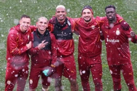 galatasaray-az-alkmaar-macina-10-eksikle-gitti-sMlr2Lcu.jpg