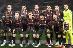 galatasaraya-yildizindan-kotu-haber-rovans-macinda-yok-Zyh9r36B.jpg