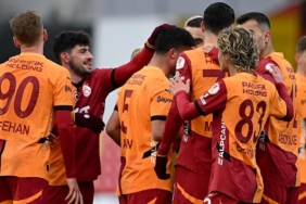galatasarayin-genc-yildizi-kafa-karistirdi-gonderilmesi-planlaniyordu-sgVQOksf.jpg