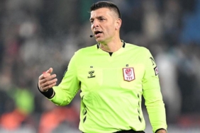 hakem-umit-ozturk-trabzonspor-caykur-rizespor-macinda-sakatlandi-UxS1ISeV.jpg