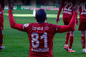 ozet-antalyaspor-kabustan-uyandi-antalyaspor-2-1-kasimpasa-mac-sonucu-3bKnGCUl.jpg